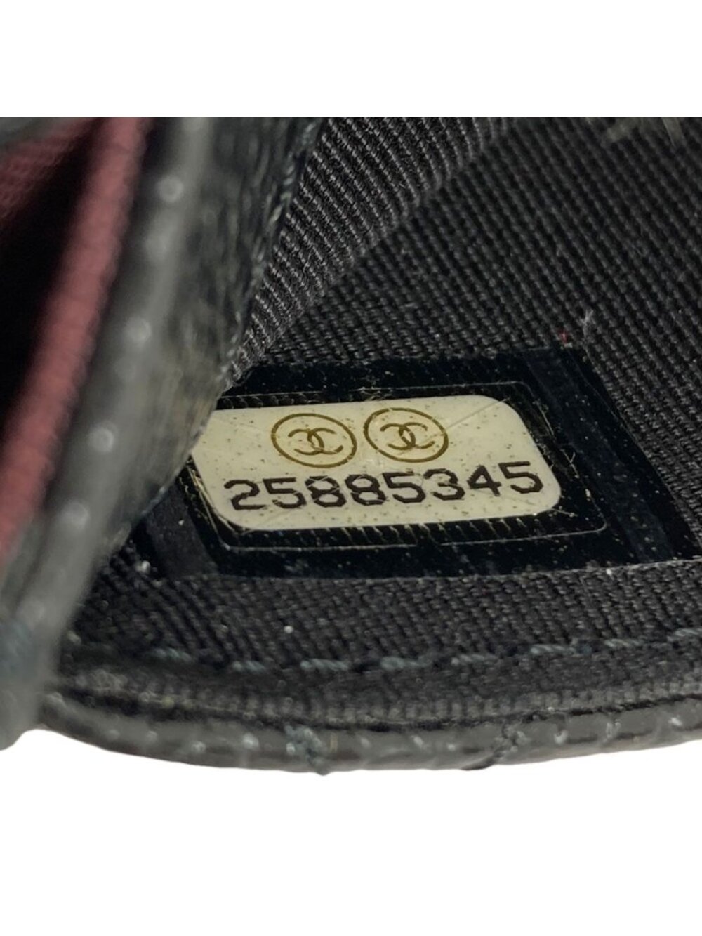 ★SOLD★ Chanel Quilted CC Logo Gold Card Case Gray Calfskin - Picture 8 of 15